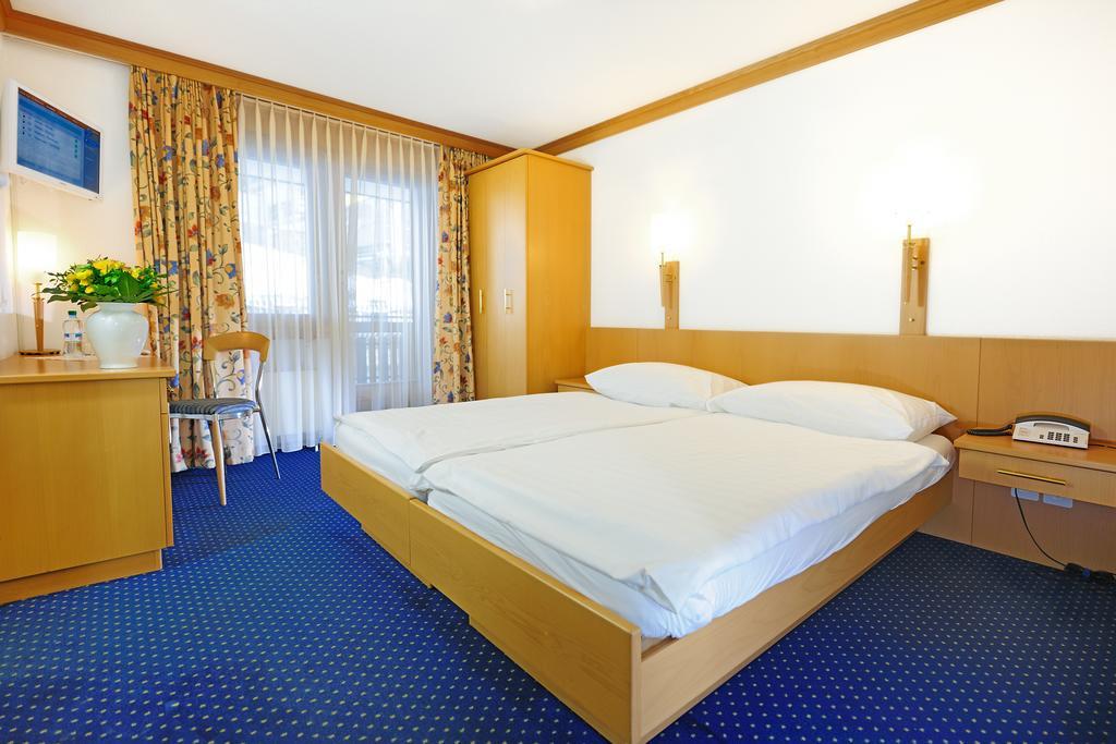 Alpenrose Hotel Zermatt Cameră foto
