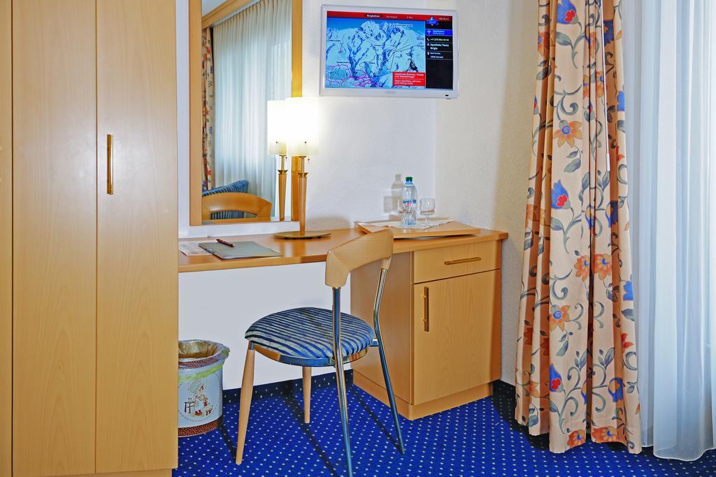 Alpenrose Hotel Zermatt Cameră foto